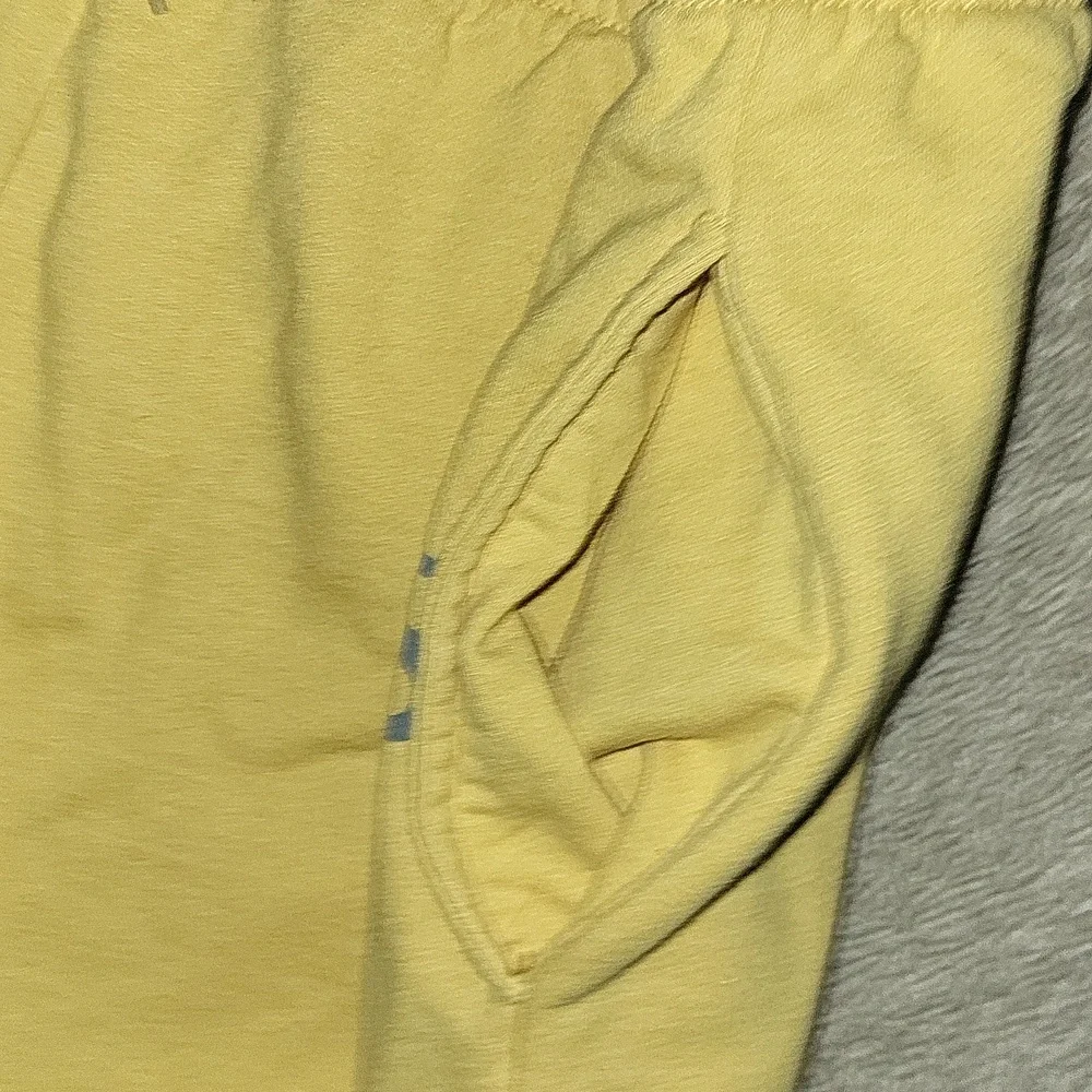 Pants - Picture 3 of 5